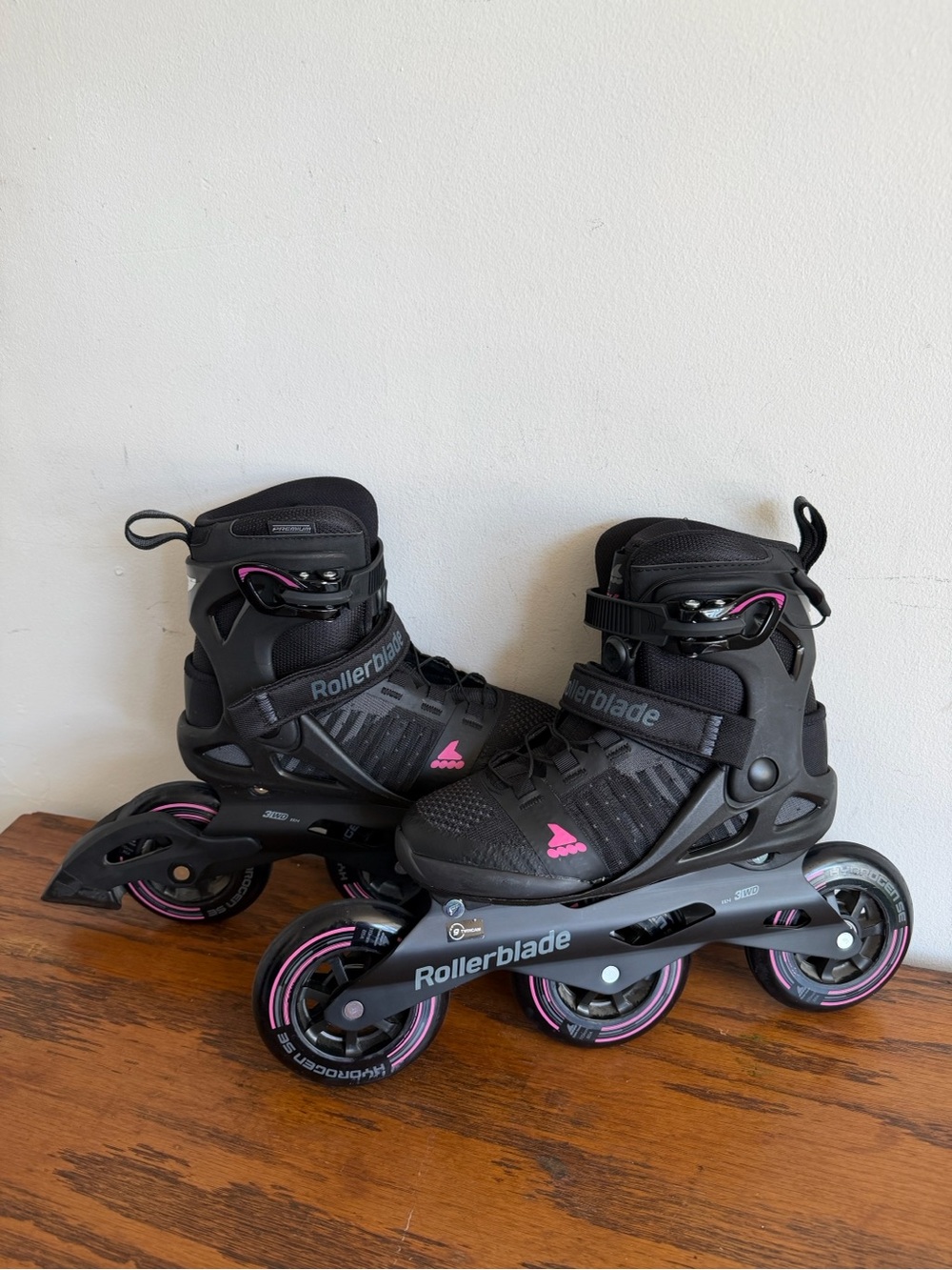 Rollerblade 110 3WD W Black and Pink Fitness Inline Skates